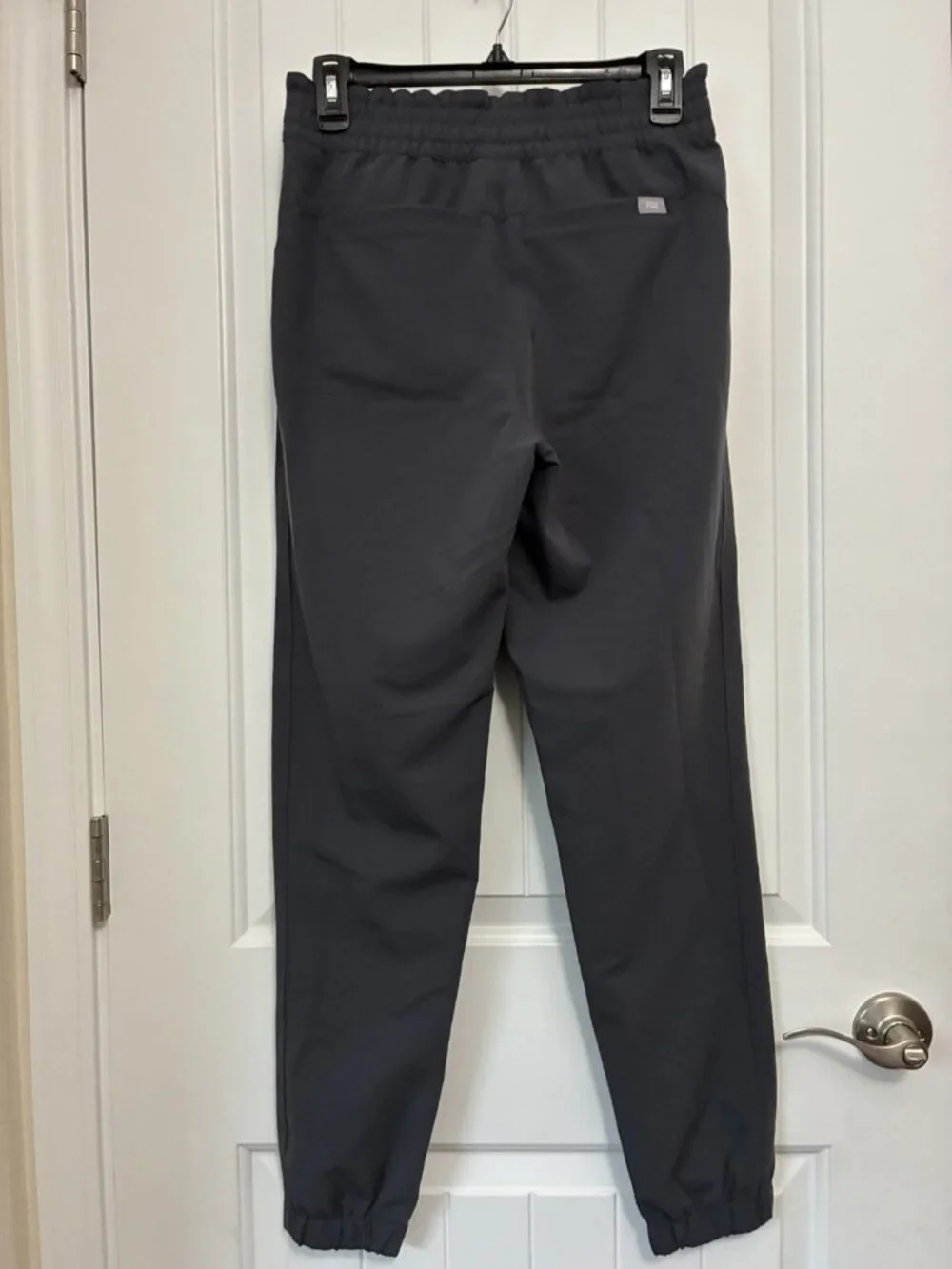 Figs Scrubs Weston Jogger Size XS In Grey 28” x 30”